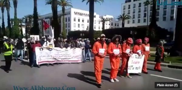 بالفيديو:أساتذة الزنزانة 9 يحتجون بالرباط وإصابات في صفوفهم بعد تدخل أمني