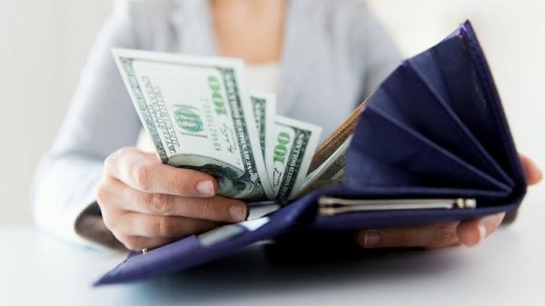 ادخار المال يخلص البشر من السمنة