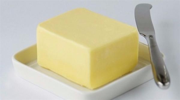 تعرف على أفضل طريقة لتذويب الزبدة في المنزل