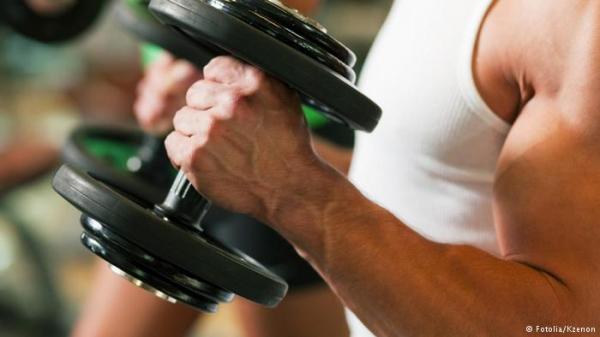 10 أطعمة صحية تساعد في بناء عضلات قوية