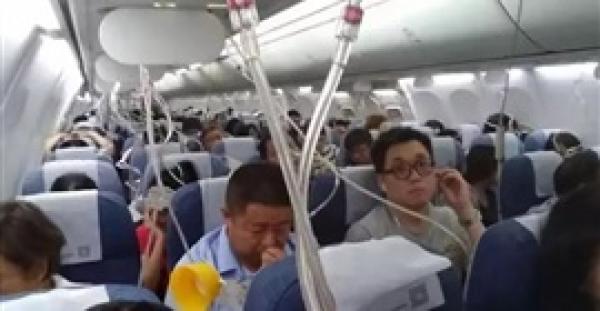 إعلان الطوارئ على طائرة بعد تدخين الطيار "سيجارة"