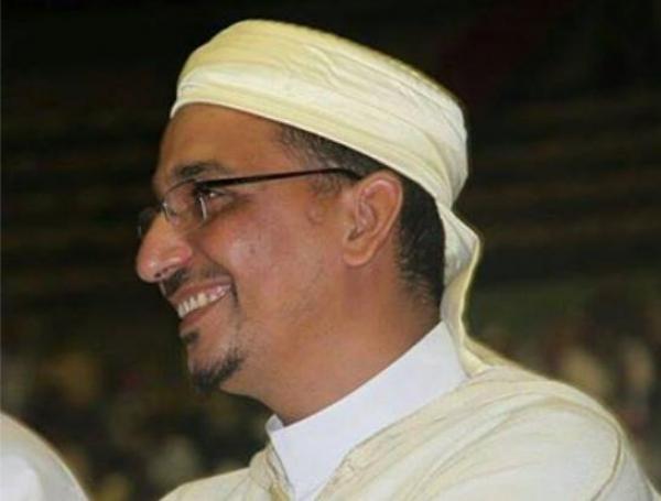 شيخ مغربي يدعو أئمة المساجد إلى عدم الإطالة في صلاة التراويح