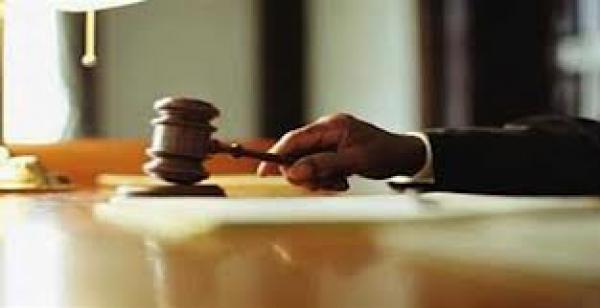 محاكمة سبعيني متهم بالعصيان و إهانة موظف بابتدائية فاس