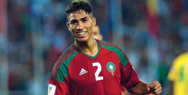 اختيار الدولي المغربي أشرف حكيمي ضمن التشكيلة المثالية لمنتخب نجوم افريقيا