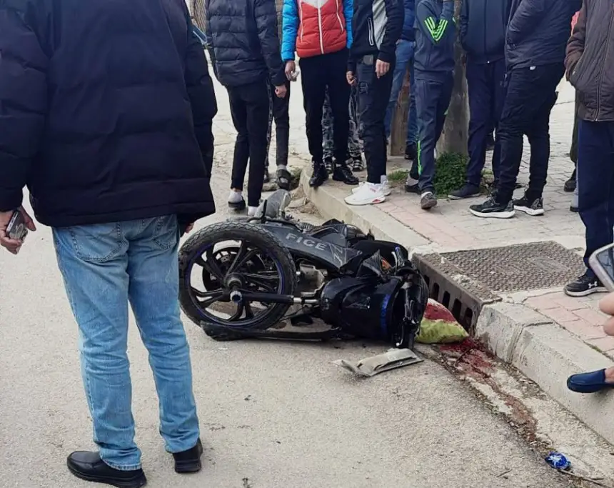 السير عكس الاتجاه بسبب طريق مهترئة يرسل شابا إلى الإنعاش بتطوان