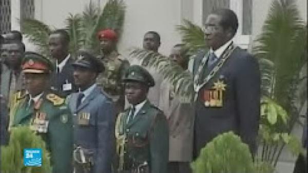 من هو روبرت موغابي الملقب "بالكوماندو بوب"؟