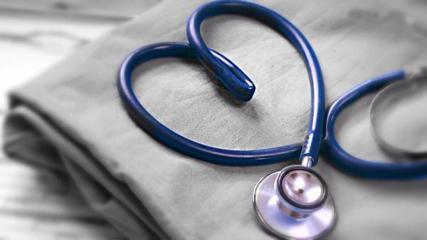 سابقة ... وزارة التعليم تنظم مباراة مشتركة لولوج كليات الطب والصيدلة وطب الأسنان