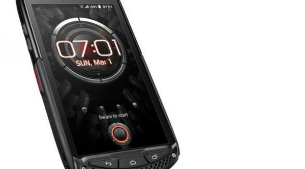 هاتف ياباني خارق مقاوم للصدمات