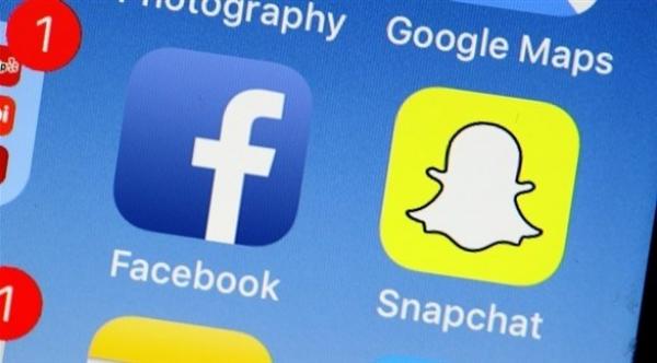 المراهقون يُعرضون عن فيس بوك لمصلحة سناب شات
