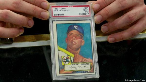 بطاقات بيسبول نادرة قيمتها 20 مليون دولار يتركها طبيب أمريكي