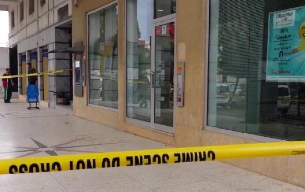 أغرب من الخيال...الشرطة بطنجة تلقي القبض على لص داخل وكالة بنكية وهو نائم