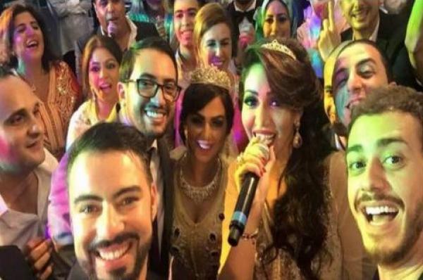 نجوم وفنانون يتوجهون إلى فرنسا لمساندة المجرد بعد اعتقاله