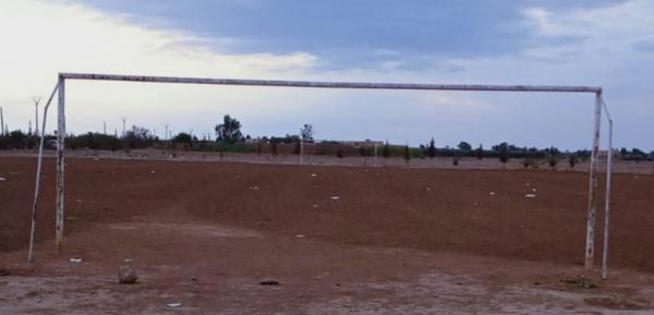 مراكش: شباب جماعة سعادة مستاؤون بعد حرث ملعبهم الوحيد...