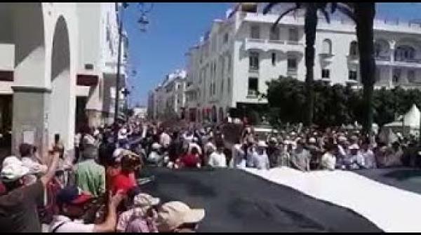 مسيرة شعبية حاشدة في شوارع الرباط تضامنا مع الشعب الفلسطيني وضد صفقة القرن