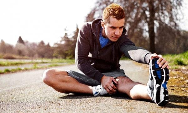 خدعوك فقالوا.. الإحماء الرياضي يمنع الإصابات وألم العضلات