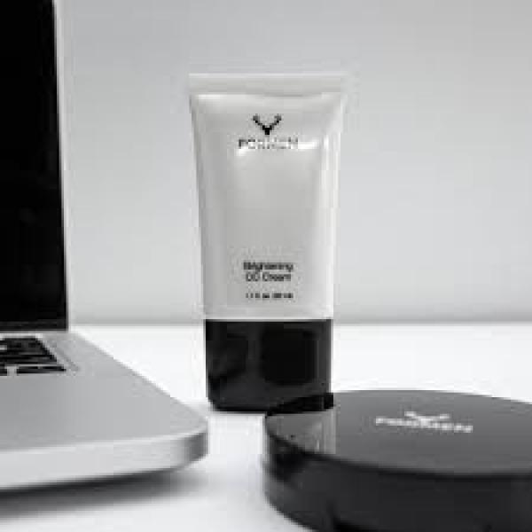 بالفيديو: شركة تنتج مساحيق تجميل خاصة للرجال