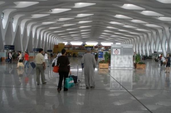 استنفار أمني بالمراكز الحدودية و المطارات لمنع دخول صحراويين بجوازات سفر أجنبية