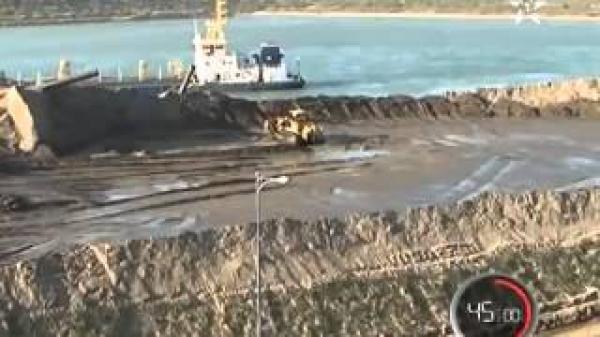 نهب الرمال و آثاره السلبية على الإقتصاد