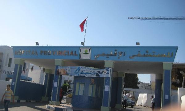 عودة طبيب موقوف إلى العمل بمستشفى سانية الرمل بتطوان تثير العديد من التساؤلات