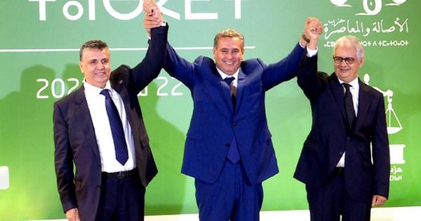 حزب معارض يدعو حكومة "أخنوش" إلى الخروج من "غيبوبتها" ويُسائلها عن عدم مراجعة أسعار المحروقات وتسقيفها مؤقتا