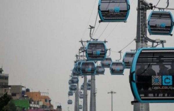 المكسيك تفتتح خط "تلفريك" عمومي يتيح نقل آلاف الركاب المقيمين في ضواحي العاصمة