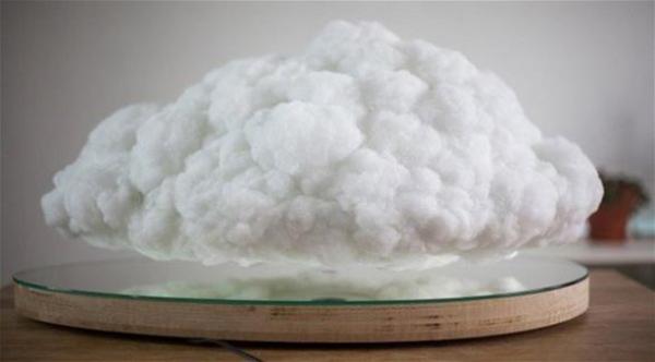 بالفيديو: غيمة صناعية تتراقص على أنغام الموسيقى