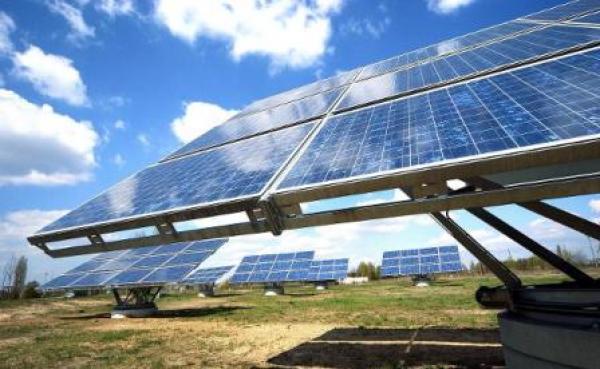 محطة ورزازات لإنتاج الطاقة النظيفة .. مشروع ضخم يعكس مكانة المغرب كفاعل مرجعي في مجال الطاقات المتجددة