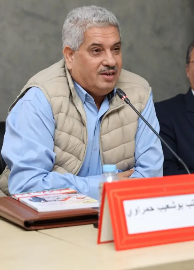 الاستهانة بالزمن تعطل التنمية والوقت ثروة لا تُسترجع