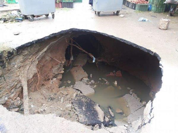 عورات بنيتنا التحتية تظهر في أحد شوارع تطوان و النتيجة كارثية (صور)