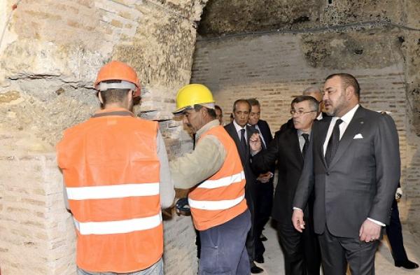 بشكل مفاجئ، الملك يؤجل زيارته الرسمية لمدينة فاس