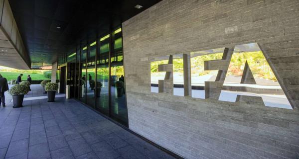 الفيفا يمنع الكاميرات والهواتف الذكية خلال انتخابات رئاسته