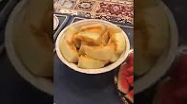 وصول المواد الغذائية المغربية لدولة قطر و فرحة عارمة من القطريين بجودة الفواكه المغربية