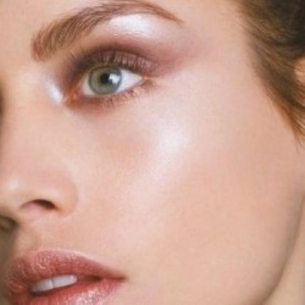 طرق لتسمين الخدود