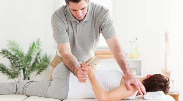 ما هو العلاج بتقويم العمود الفقري؟