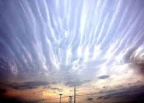 هل تعلم من الذين تلعنهم الملائكه ومن الذين تصلي عليهم …؟