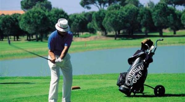 تعلم لعبة الغولف بهاتفك الذكي