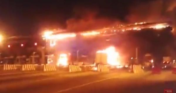 حريق في محطة الأداء بالطريق السيار بين سطات وبرشيد