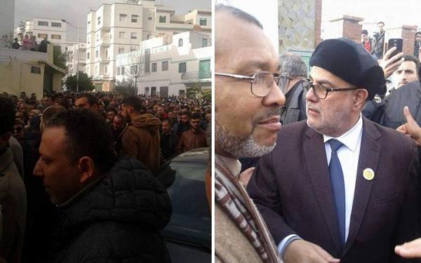 بالصور :  بحضور رئيس الحكومة .. الآف التطوانيين يشيعون جثمان المستشار الجماعي الذي مات بصعقة كهربائية ناتجة عن عاصفة رعدية