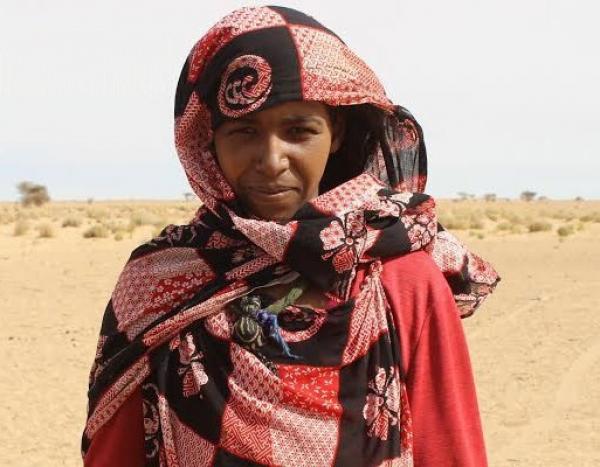 قصة "خديجة يكبر " بين العبودية والاغتصاب بمخيمات تندوف