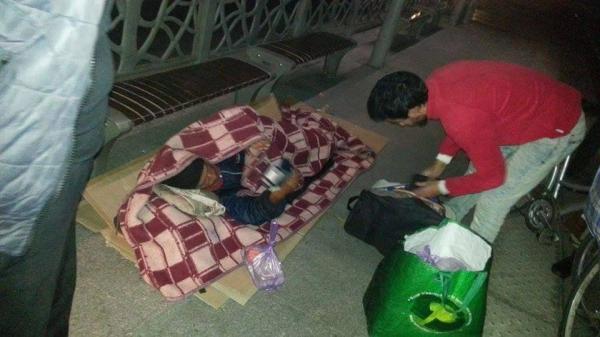 الملك يأمر باطلاق عملية لتغذية المشردين وإيوائهم في المدن الباردة