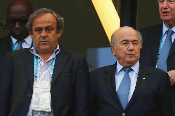 تبرئة بلاتر وبلاتيني في قضية الاحتيال على الفيفا