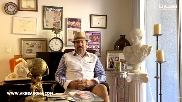 قصة طباخ مغربي قاده شغف المسرح للعب إلى جانب مشاهير السينما في أمريكا