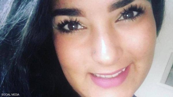 تتشاجر مع السائق حول حزام الأمان ثم تلقى مصرعها في شارع مظلم