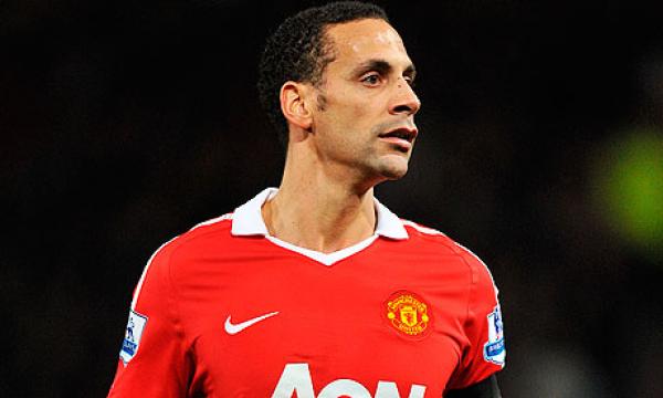 ريو فرديناند يؤكد عزمه الرحيل عن مانشستر يونايتد