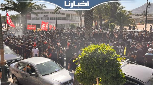 قبيل انطلاق البطولة.. ألتراس إيمازغن تطالب برحيل المكتب المسير لحسنية أكادير