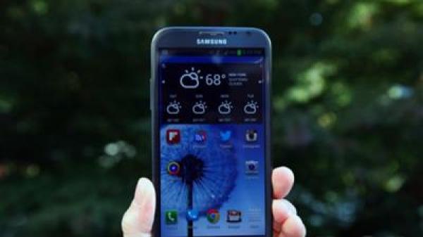 ابل و نوكيا و بلاك بيري ستدخل عالم الفابلت هذه السنة