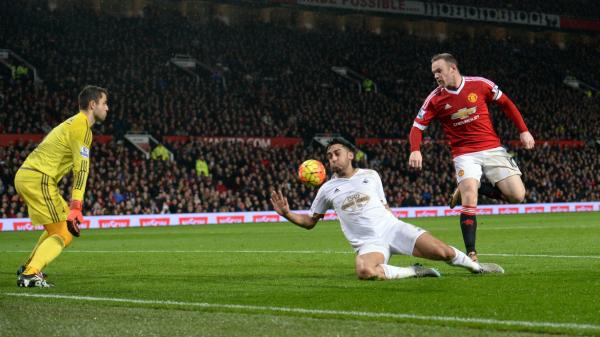 هدف رائع من روني في الدوري الانجليزي