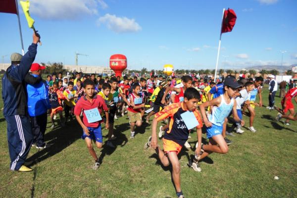 24  تلميذا وتلميذة يمثلون المغرب في البطولة المغاربية المدرسية للعدو الريفي بتونس