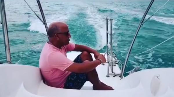 حسن الفد يرد بطريقة ساخرة على فيديو اليخت (فيديو)