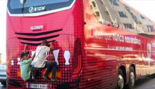 اختباء أطفال مغاربة بحافلة اشبيلية بطنجة بغية التسلّل إلى "الفردوس الأوروبي"